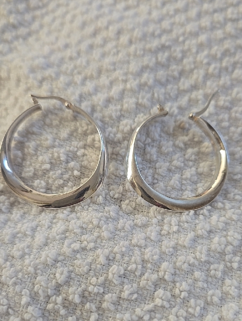 JCM Antique .925 Sterling Silver Hoop Earrings - Classic Curved Design